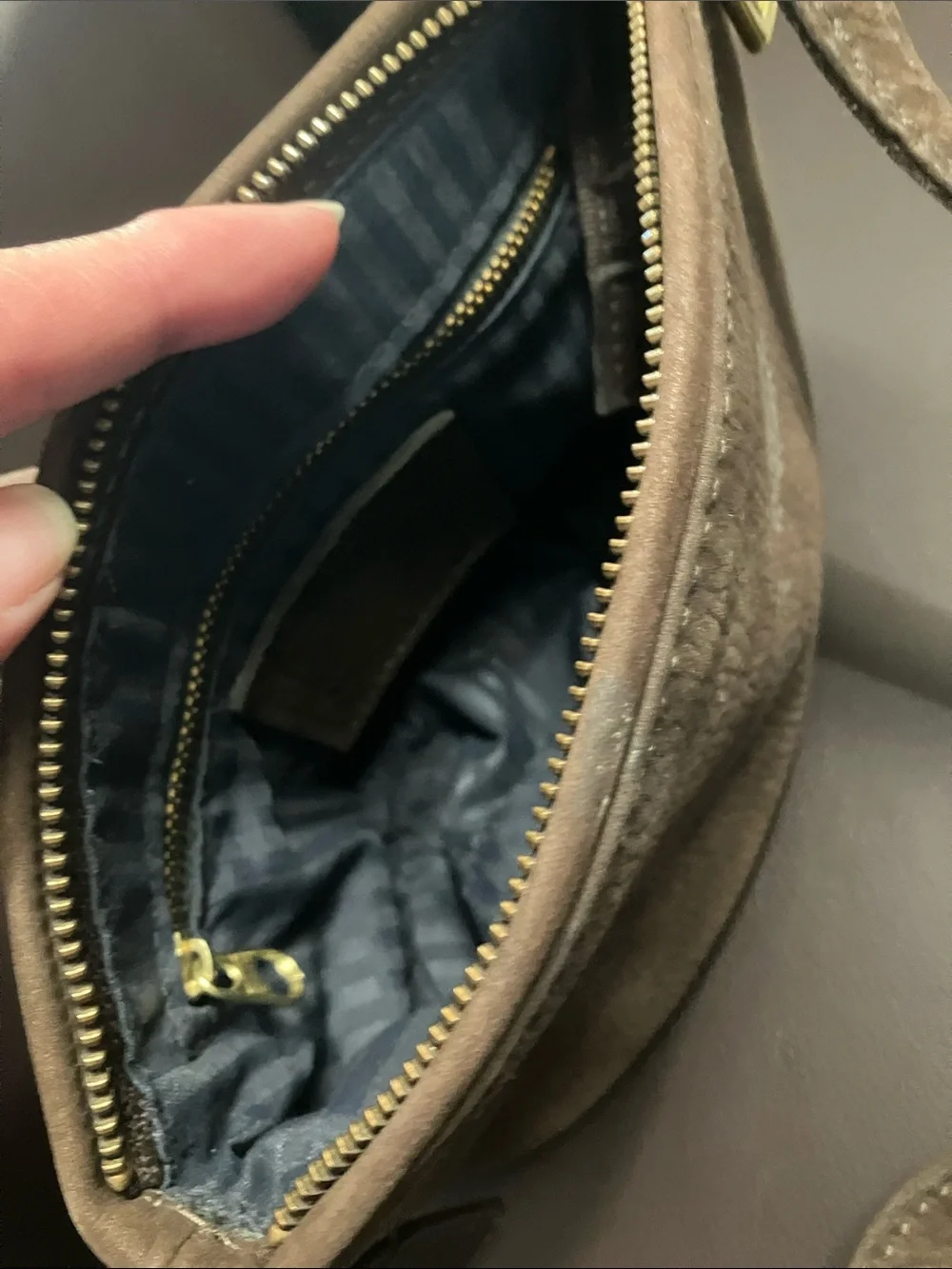 Coach Vintage Sonoma Small Zip Nubuc Bag Brown 4945